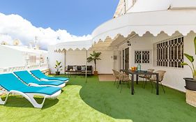 Canarian Holiday Home - Yucatan Coastal Hideaway